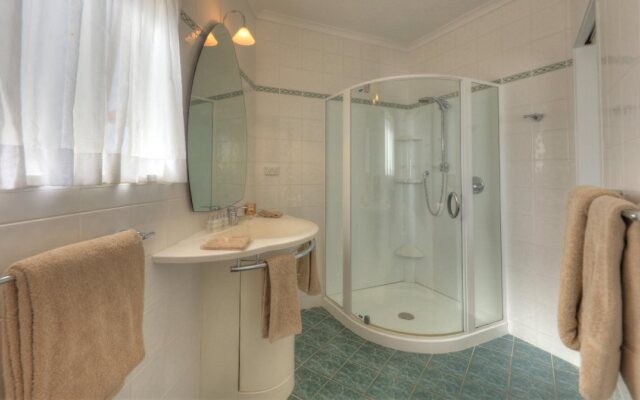 Ocean Breeze Cottages