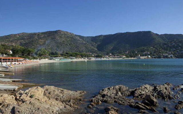 Logis Hotel Belle Vue