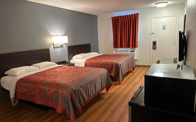 Motel 6 Sullivan, MO