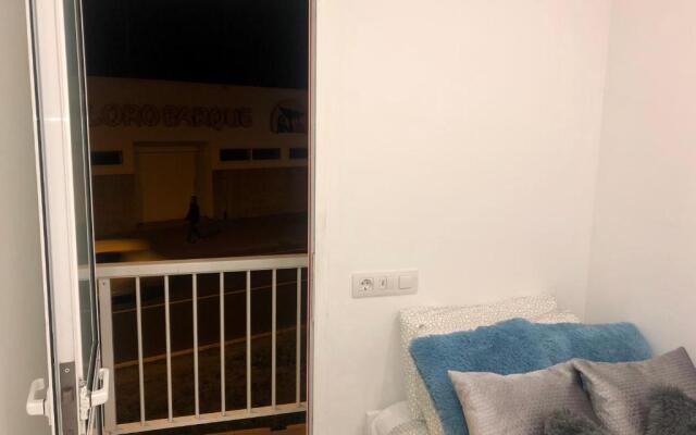 Moderno piso junto al mar. WIFI