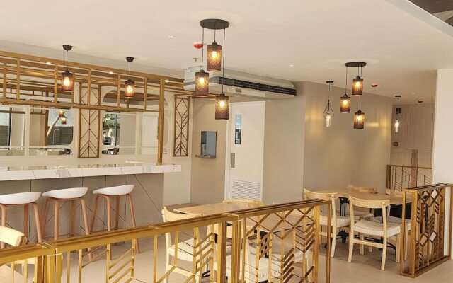 Travelite Express Hotel La Union