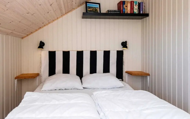 6 Person Holiday Home in Ulfborg