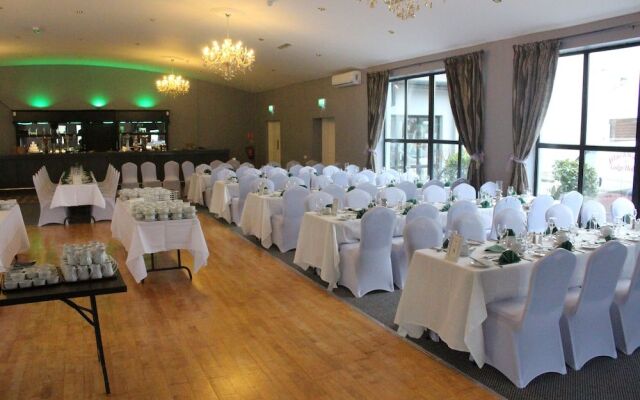 Blackwater Lodge Hotel