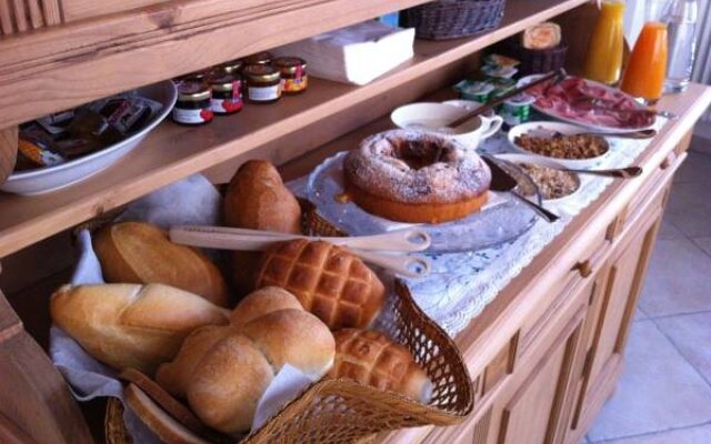 Pietra Rara room & breakfast & bike
