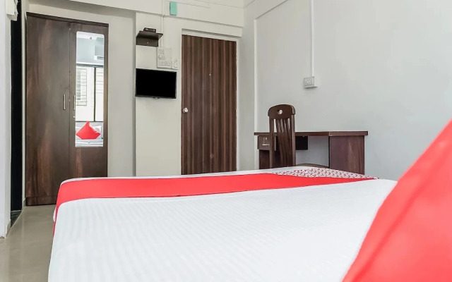 Hotel Blue Orchid By OYO Rooms