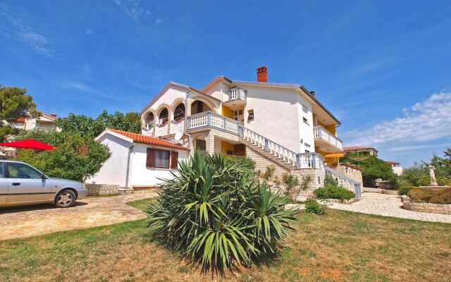 Apartments Marle 906