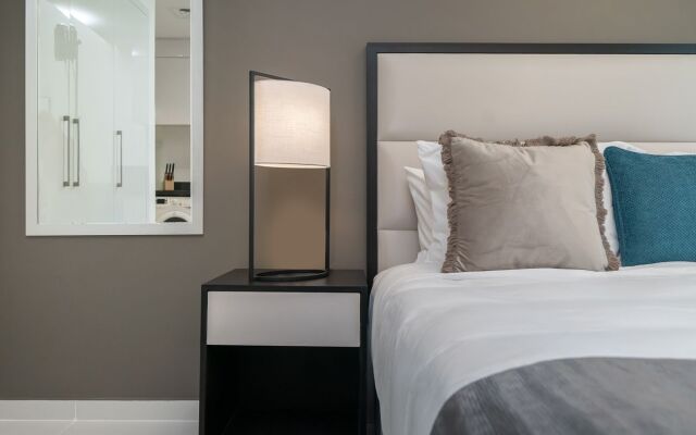 Luxury studio with balcony in Dubai