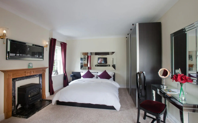 Sturmer Hall Hotel & Conference Centre