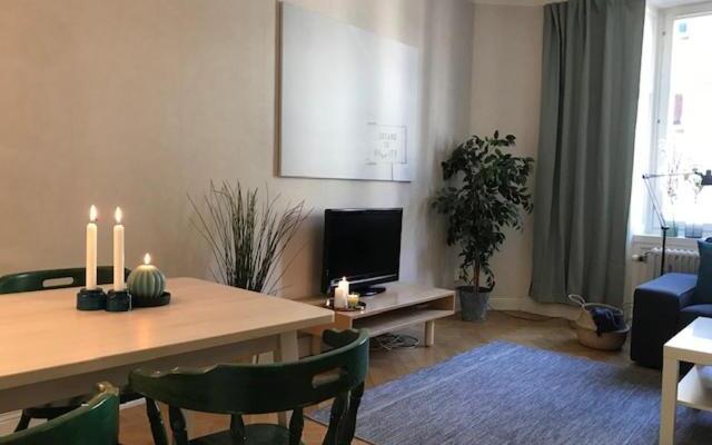 Stylish & light 2 room apartment in SoFo, 60sqm