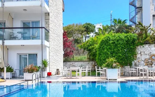 Li̇zboni̇a Çeşme Otel