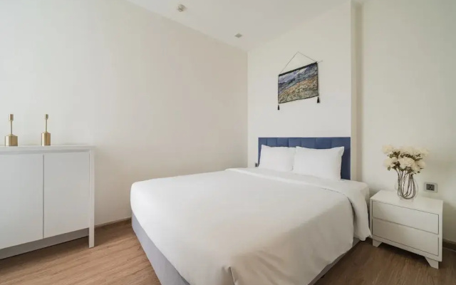 Vinhomes Green Bay Luxury Apartment