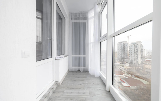 LetoApart (ЛетоАпарт) на улице Энгельса 93-230