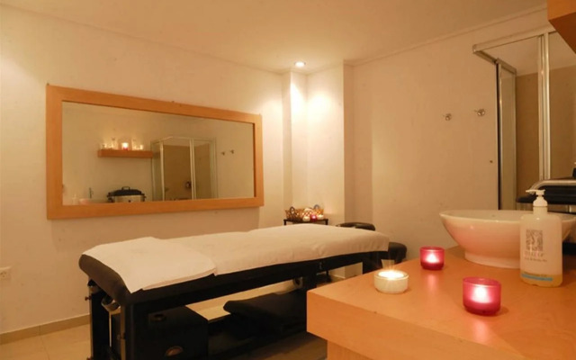 Kinetta Beach Resort & Spa - All Inclusive