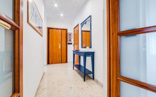 Large Bright Flat 15 Mins From Castel Sant'angelo