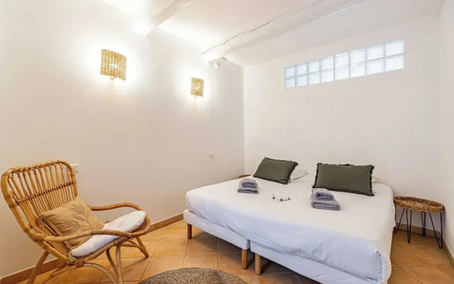 Charming Apartment in the Heart of Le Suquet