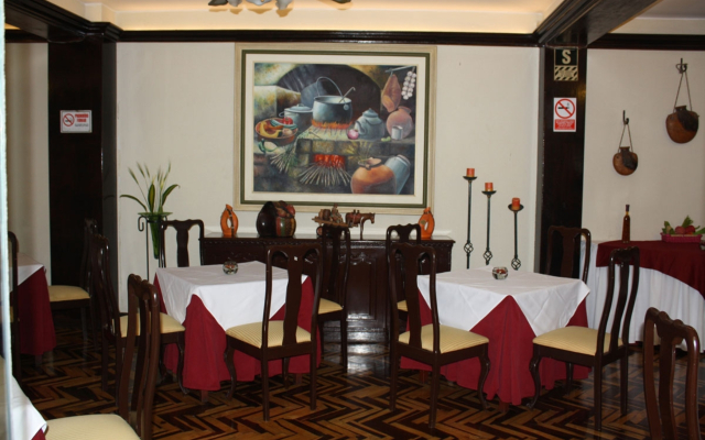 Hotel Santa Cruz