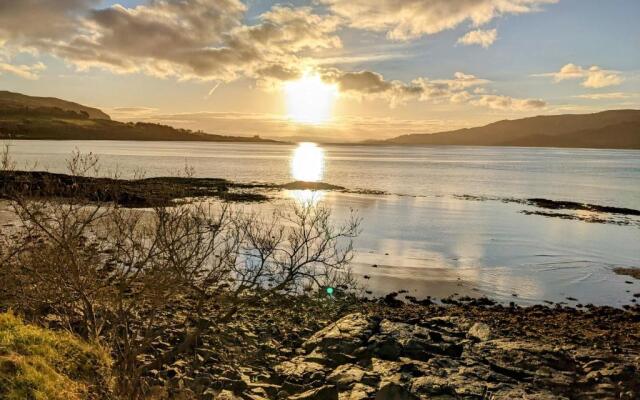 Lochaline Hotel