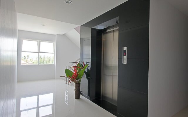 Bangtao Tropical Residence Resort & Spa