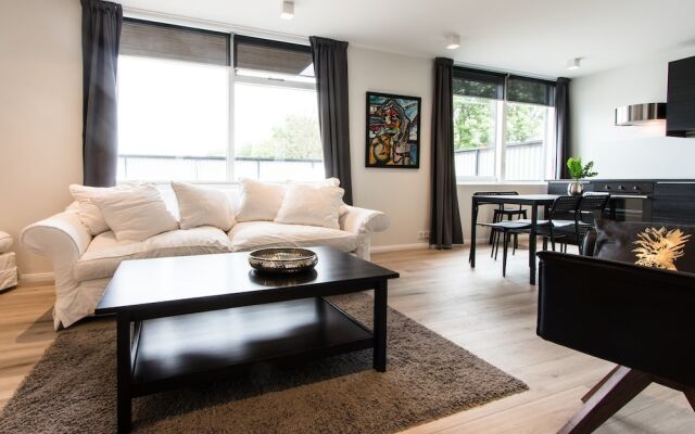 Apartment V13