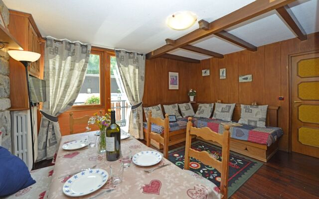 Cervino Valley House Rododendro