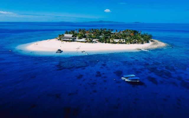 Beachcomber Island Resort