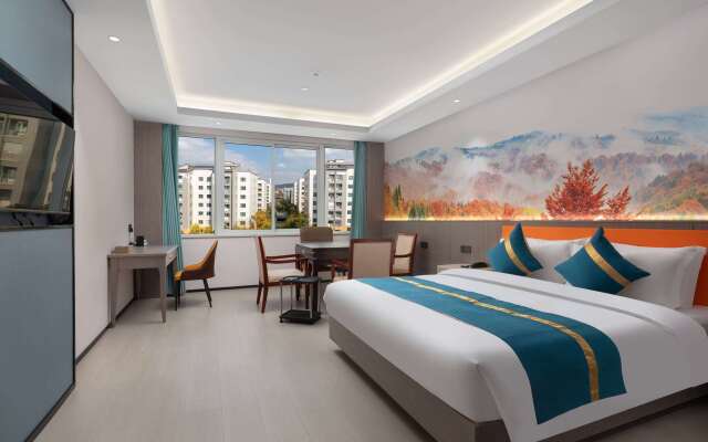 Days Inn by Wyndham Kunming Airport Economic Zone