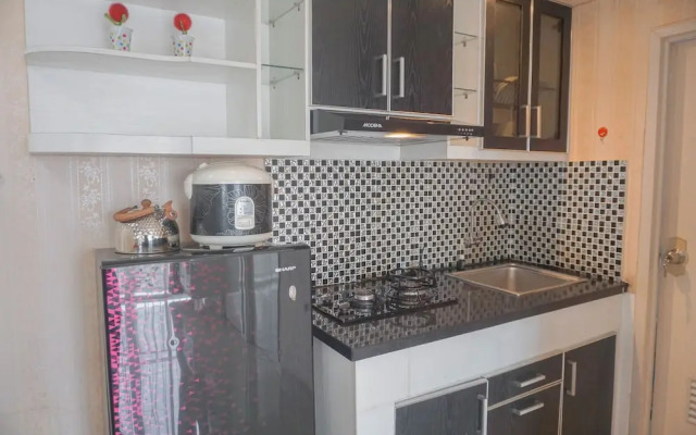 Cozy Living And Relaxing 2Br At Bogor Valley Apartment