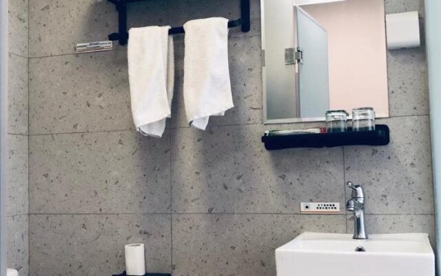 Beijing XinHuaYuan Hotel