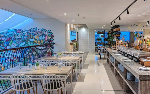 Hotel Dafam Fortuna Seturan