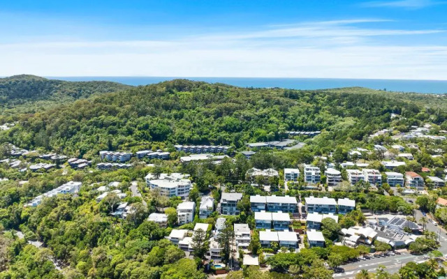 Noosa Views 3 Noosa Drive 33