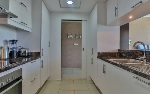 HiGuests - The Residences Tower 8