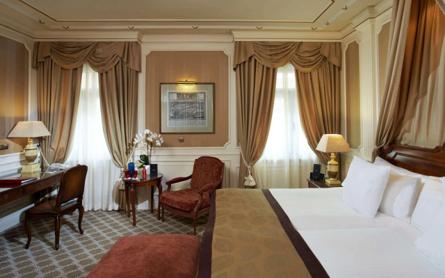 Gran Melia Fenix - The Leading Hotels of the World