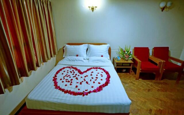 Taim Phyu Hotel Silver Cloud Hotel