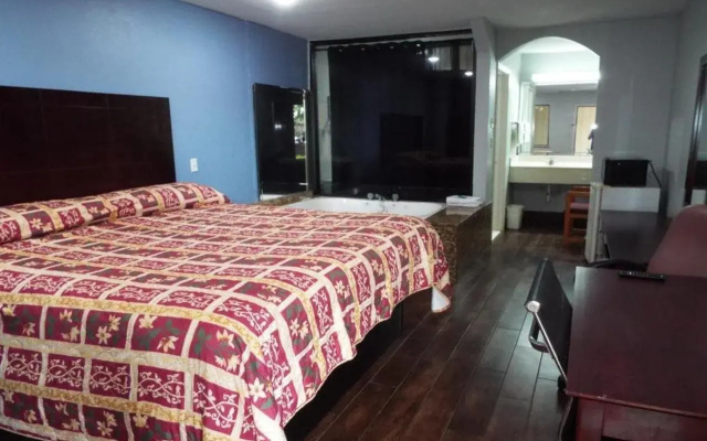 Hotel O Luxury Inn Channelview Baytown I-10