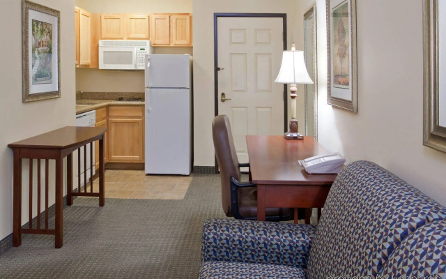 Staybridge Suites Cleveland Mayfield Heights Beachwood by IHG