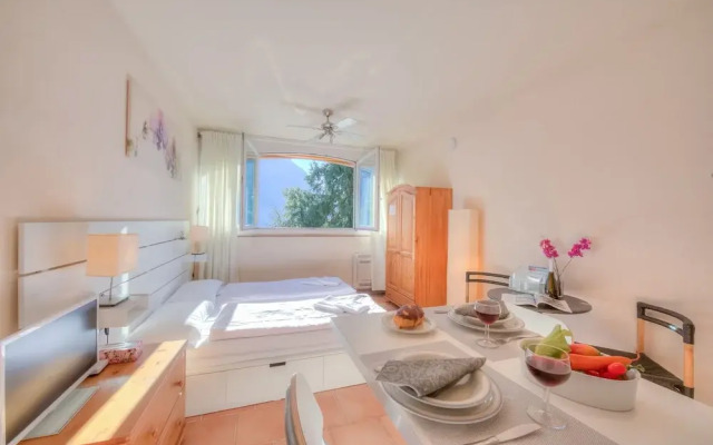 Orchidea Apt. 4 Front Lake