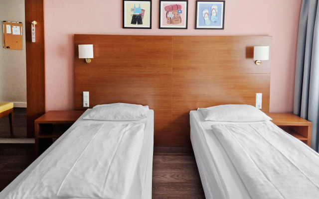 Garner Hotel Stuttgart City Centre by IHG