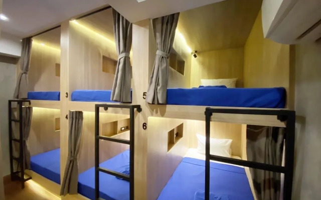 Patong Poshtel - Adults Only - Hostel