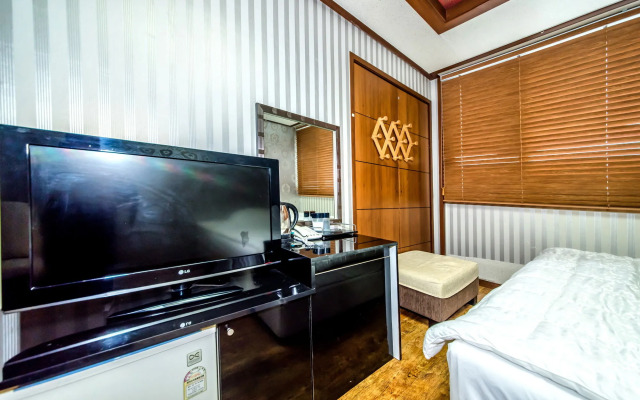 Gukje Hotel