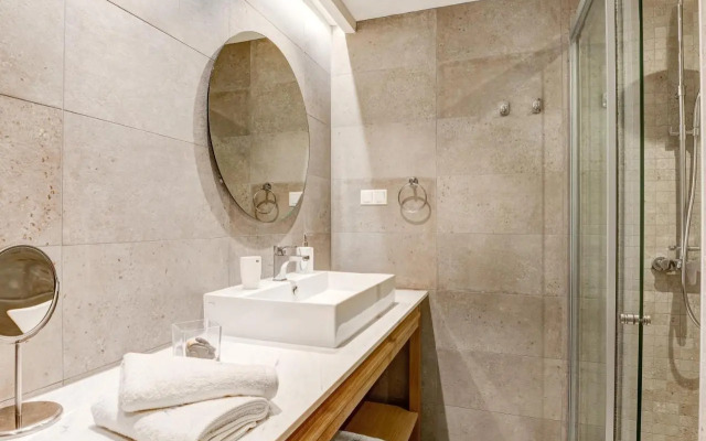 Anemolia Parga Suites