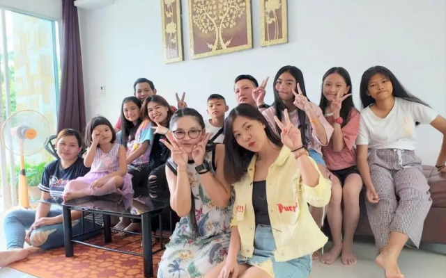 บ้านพลอยฟ้า พูลวิลล่า หัวหิน บ้านพักส่วนตัว ปิ้งย่าง ทำอาหารได้ มีโอเกะ ใกล้ 7-11