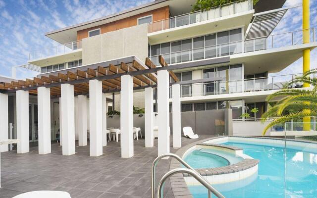 Luxury Modern Double Ensuite Apartment