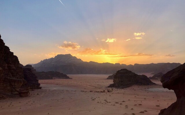 Um Al Tawaqi