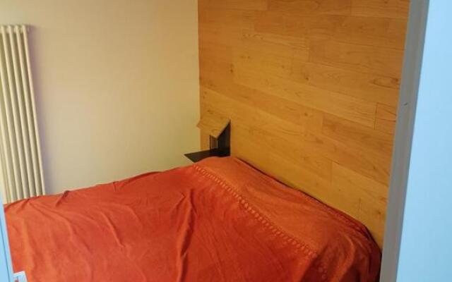 Tra I Fiori Dell'Etna