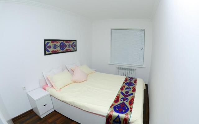 Apartment on Registon Kochasi