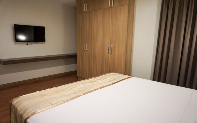 Vista Real Hotel