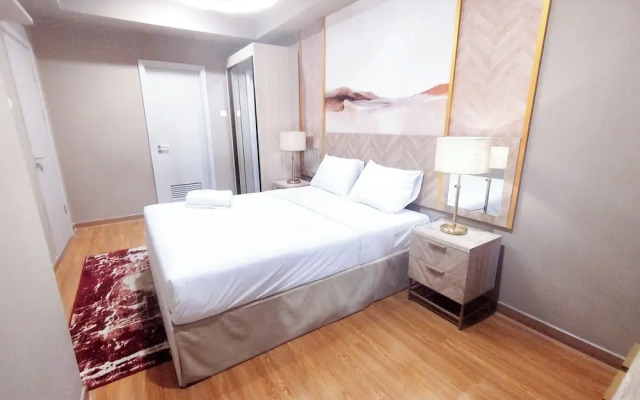 Strategic 2Br At Grand Sungkono Lagoon Apartment