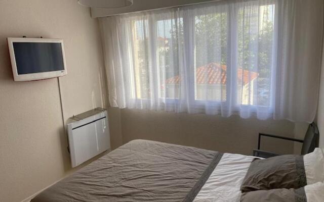 Appartement Les Sables-d'Olonne, 2 pièces, 6 personnes - FR-1-427-93