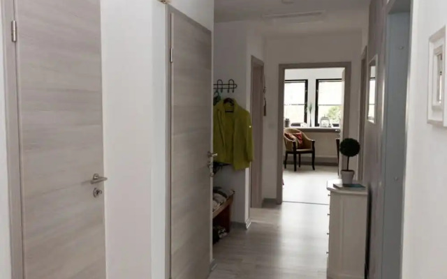Long Comfortable Holiday Residence