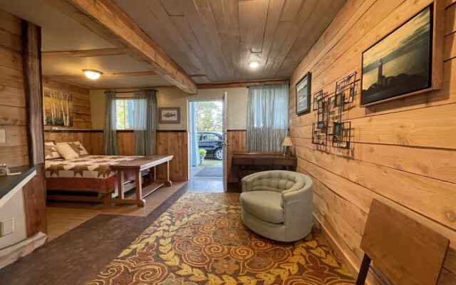 Bayshore RV Park & Guest Suites